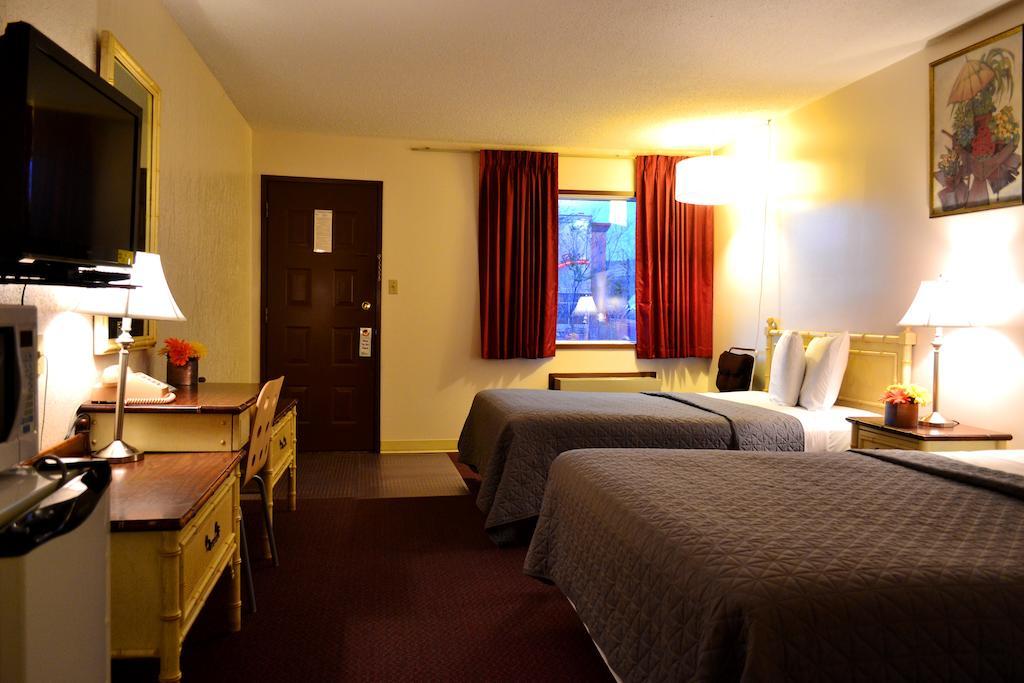 Hoo-Doo Motel Драмеллер Номер фото