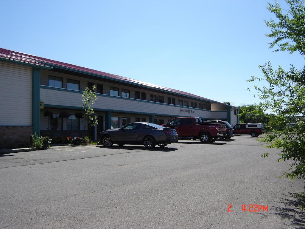 Hoo-Doo Motel Драмеллер Экстерьер фото